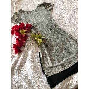 Slightly sprakly T-shirt dress 🤍